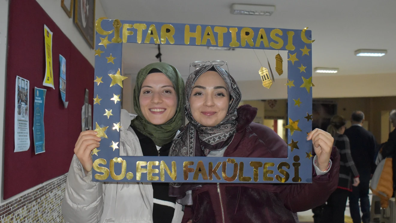 Fen Fakültesinde bin 200 öğrenciye iftar programı 